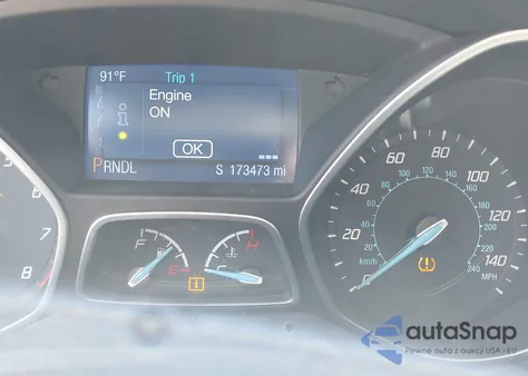 2014 Ford Focus Se z USA, uszkodzony, nr VIN 1FADP3K25EL182464